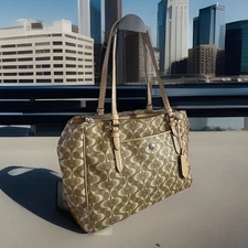 COACH Shoulder / Tote Bag Logo Vinyl W/ Leather Trim Tan & White Large