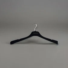 Authentic Luxury Hangar - Valentino,