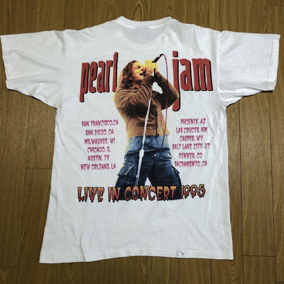 Pearl Jam WORLD TOUR 1995 tシャツ 1995 Pearl Jam World Tour T-shirt Pearl Jam is an American
