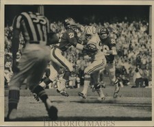 1971 Press Photo Giants vs Baltimore Football Game at Yankee Stadium.