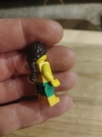 LEGO City Female Beachgoer Minifigure with Green Bikini  cty0763 - Set 60153 1S