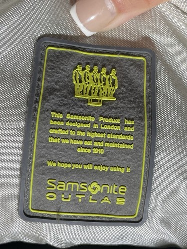 SAMSONITE OUTLAB Cordura 2 WHEELED cabin Luggage Backpack - Picture 3 of 14