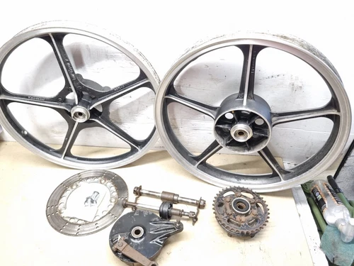Genuine Kawasaki Kh100 Wheels Sport Rims Gto - Picture 1 of 24