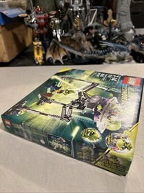 LEGO Alien Conquest Tripod Invader Complete w MiniFigures Instructions Set 7051