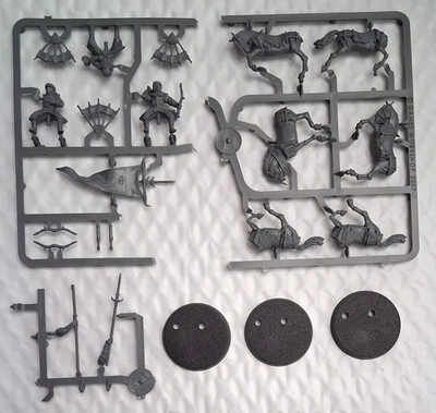 3 Haradrim Raiders w/ Banner Middle Earth Strategy Battle Game LotR Lord Rings