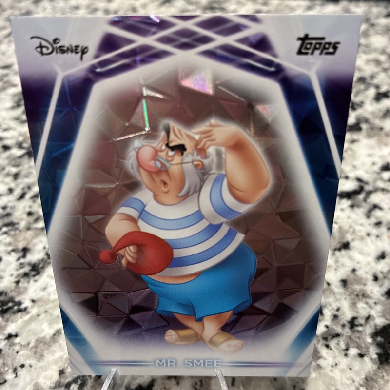 🔥🔥2026 Topps Disney Neon #10 Mr. Smee Diamante Foil SP