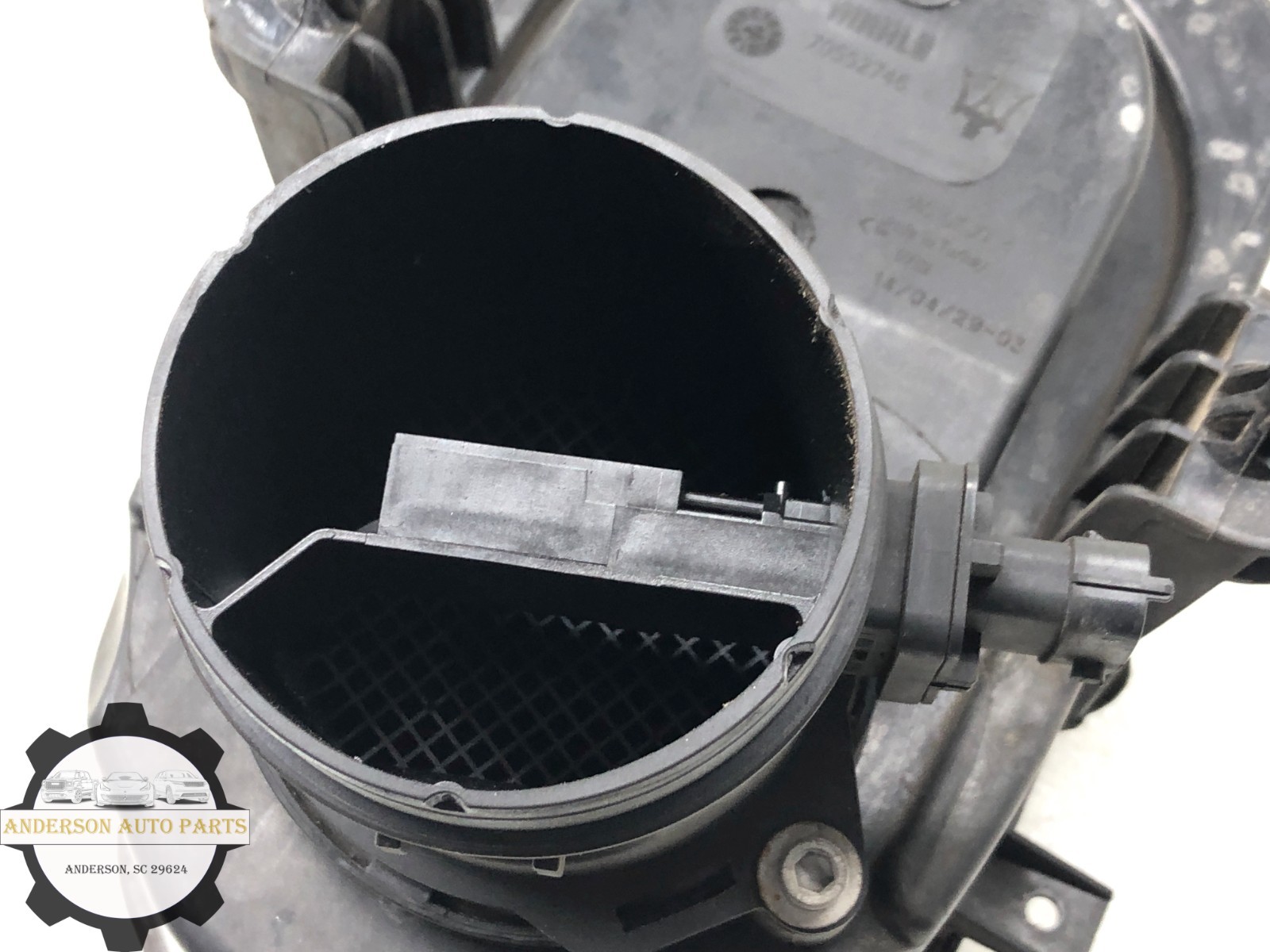 2014-2020 MASERATI QUATTROPORTE 3.0L RIGHT PASS AIR CLEANER FILTER HOUSING OEM