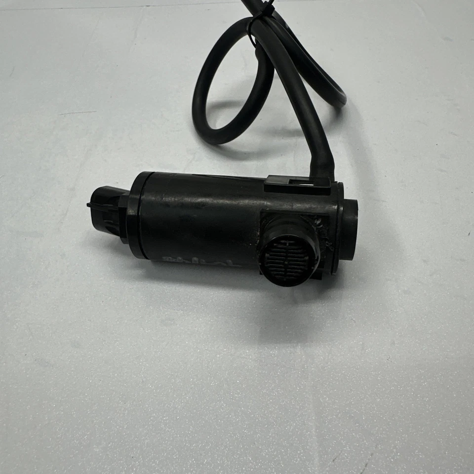 Botella lavadora Hyundai Sonata 2015 a 2019 bomba lavadora motor solo OEM 98510C1000 Foto 2 de 4