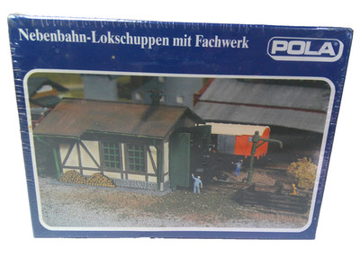 Pola 277 Nebenbahn Lokschuppen mit Fachwerk Spur N / 1:160  OVP Bausatz