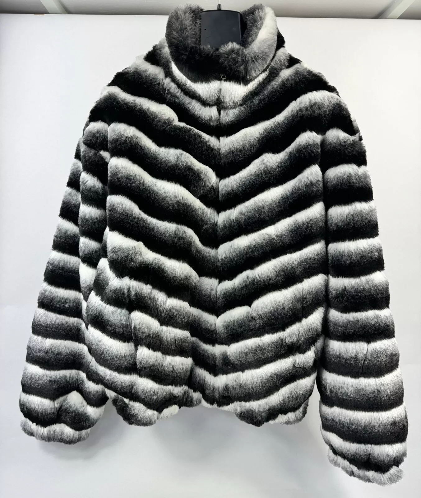 SUPREME   VESTE FAUSSE FOURRURE TAILLE : L
