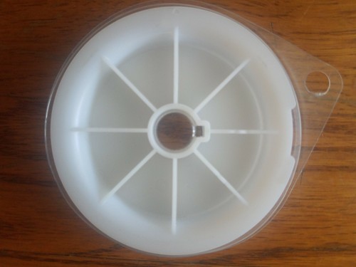 Maxima Ultragreen 4lb .007 Inch 27 Yd - Picture 4 of 8