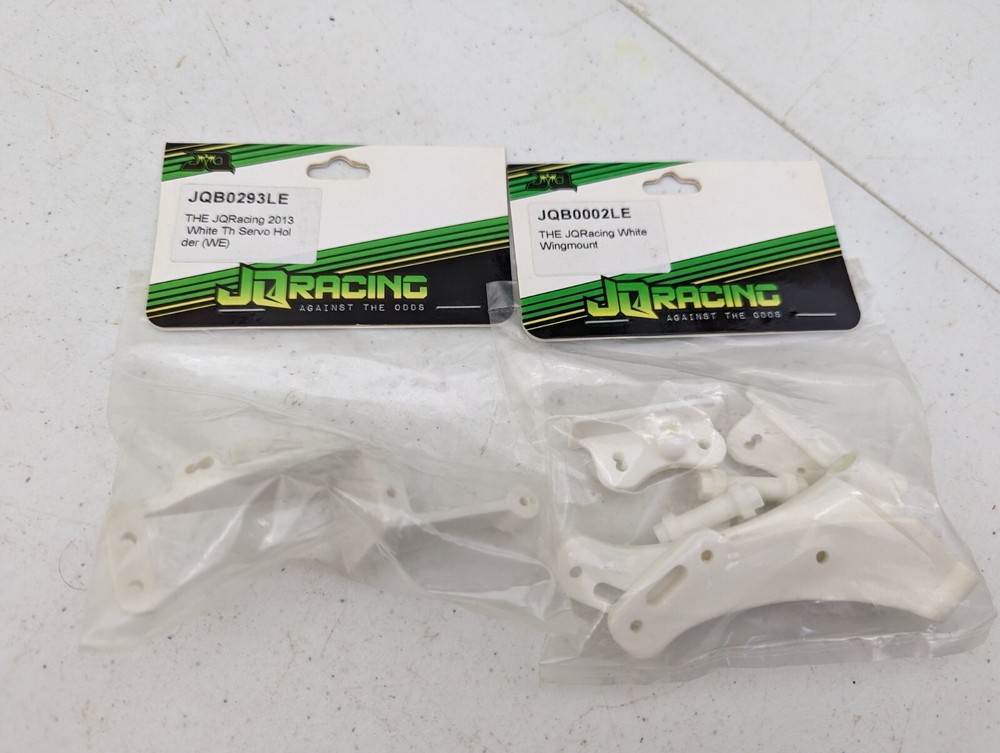 JQ Racing White Wing Mount & THE Car Servo Holder 1/8 4x4 RC Buggy Upgrade Parts