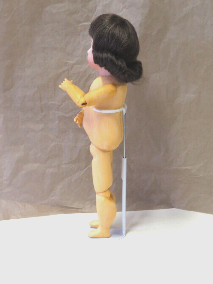 Poupée Bleuette 301 – Reproduction, 29 Cm, Tête Biscuit Porcelaine, Corps Bois, Yeux Verts