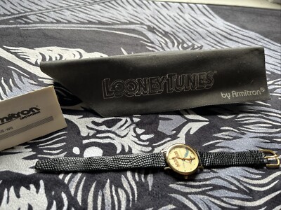 Vintage Armitron Women s Road Runner Watch Looney Tunes Wristwatch Original Case