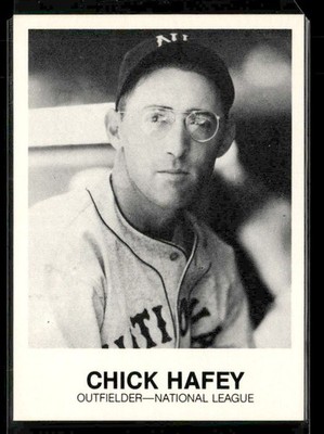 1977-84 Galasso Glossy Greats #217 Chick Hafey
