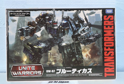 Takara Tomy Transformers Unite Warriors UW-07 Bruticus Actionfigur gebraucht