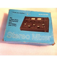 1980s Realistic 32-1100A Stereo Mixer in Original Box TESTED & APPEARS UNUSED
