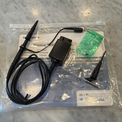 Tektronix TPP1000 1GHz 10X Passive Probe 300V CAT II W/tips & Accessories