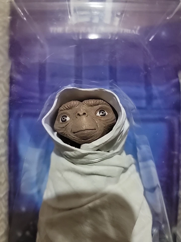 NECA E.T. Extra Terrestrial Night Flight E.T.  全新 — 第 2/4 张图片