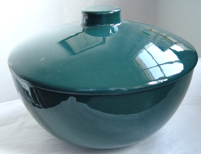 °°° ARABIA IITTALA FINNLAND TEEMA DUNKELGRÜN SCHÜSSEL + DECKEL D/H=18,5/9 CM °°°