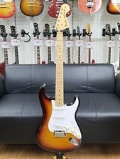 Fender MIJ Hybrid '68 Stratocaster E-Gitarre Erle Ahorn Hals SSS