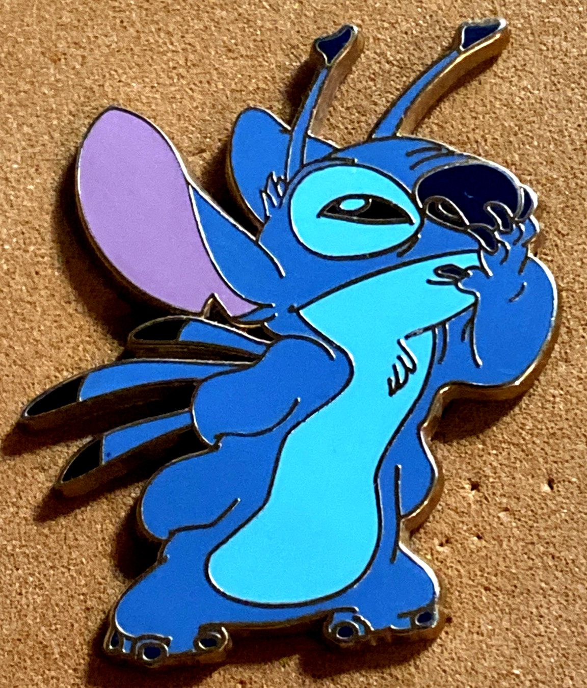 DISNEY WDW 2005 CHARACTER PIN CARD COLLECTION STITCH NO CARD / PIN ONLY PP#40467