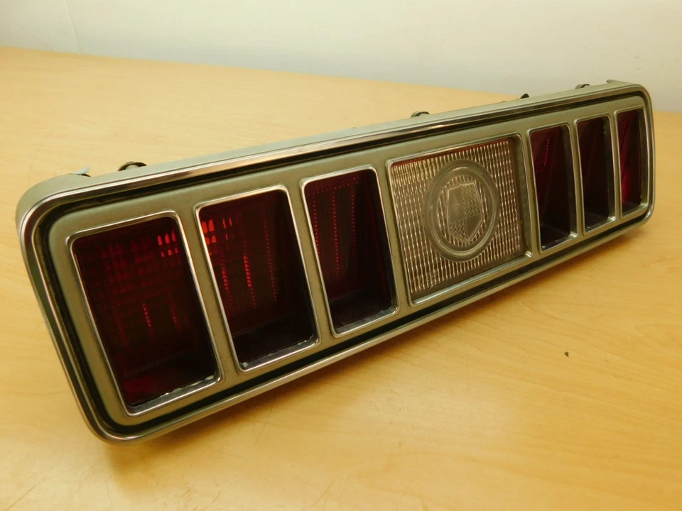 LH TAIL LIGHT LAMP ASSEMBLY 1974-1977 DODGE ROYAL MONACO 75DM2-1F8 - Image 4 of 4