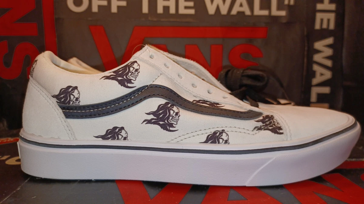 Sixty Sixers x Vans ComfyCush Old Skool Skull Print - White  display picture 1