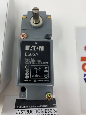 Interruttore Di Finecorsa Eaton E50AR1, Rotante Laterale, Ritorno A Molla, DPST 1NO/1NC