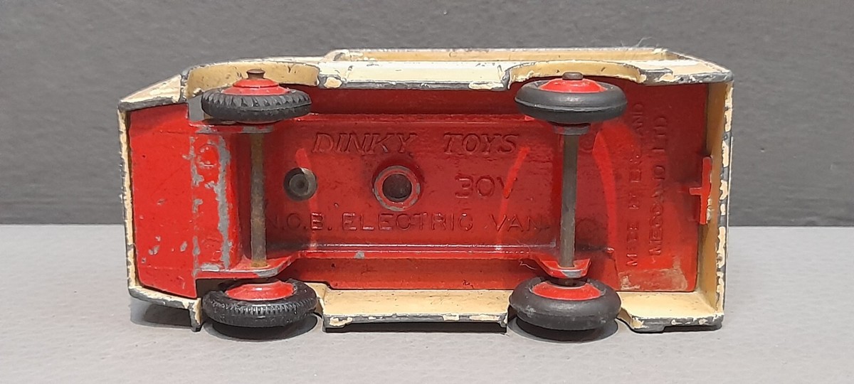 Vintage Dinky Toys 1950s NCB Electric Van Express Dairies Festival