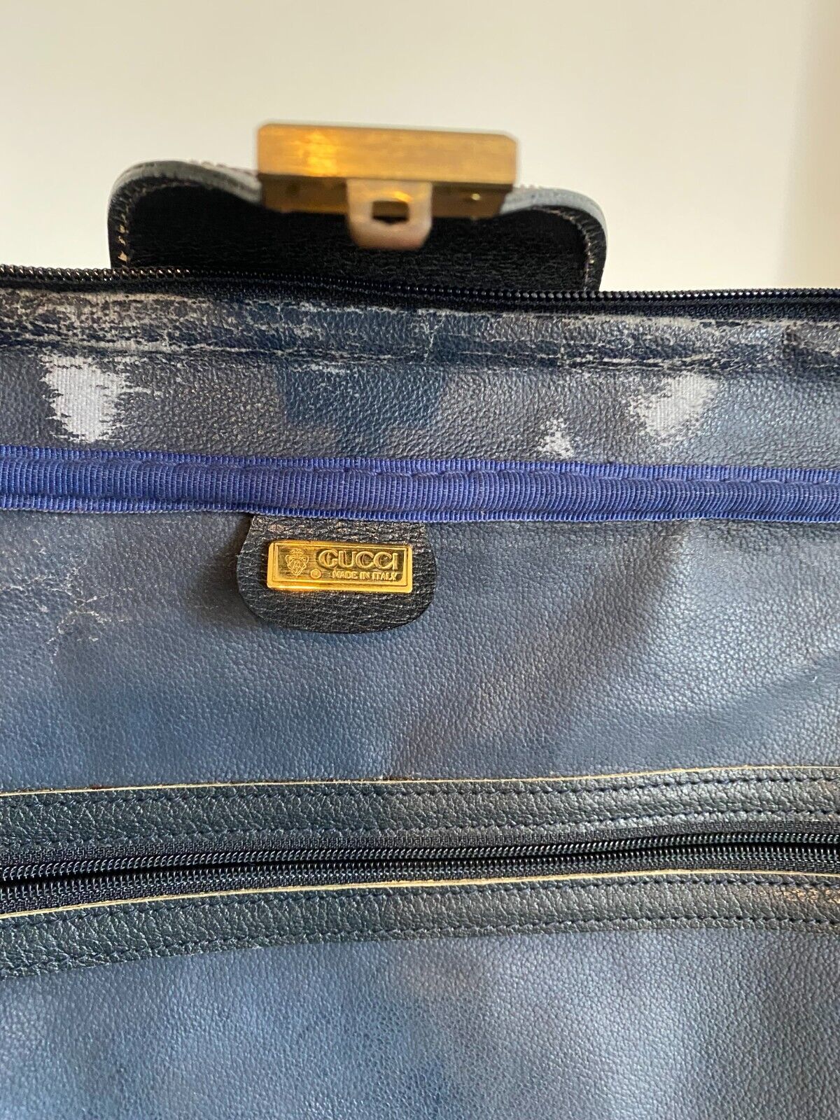 Vintage Gucci Leather Travel Bag  Navy Blue Lugga… - image 11