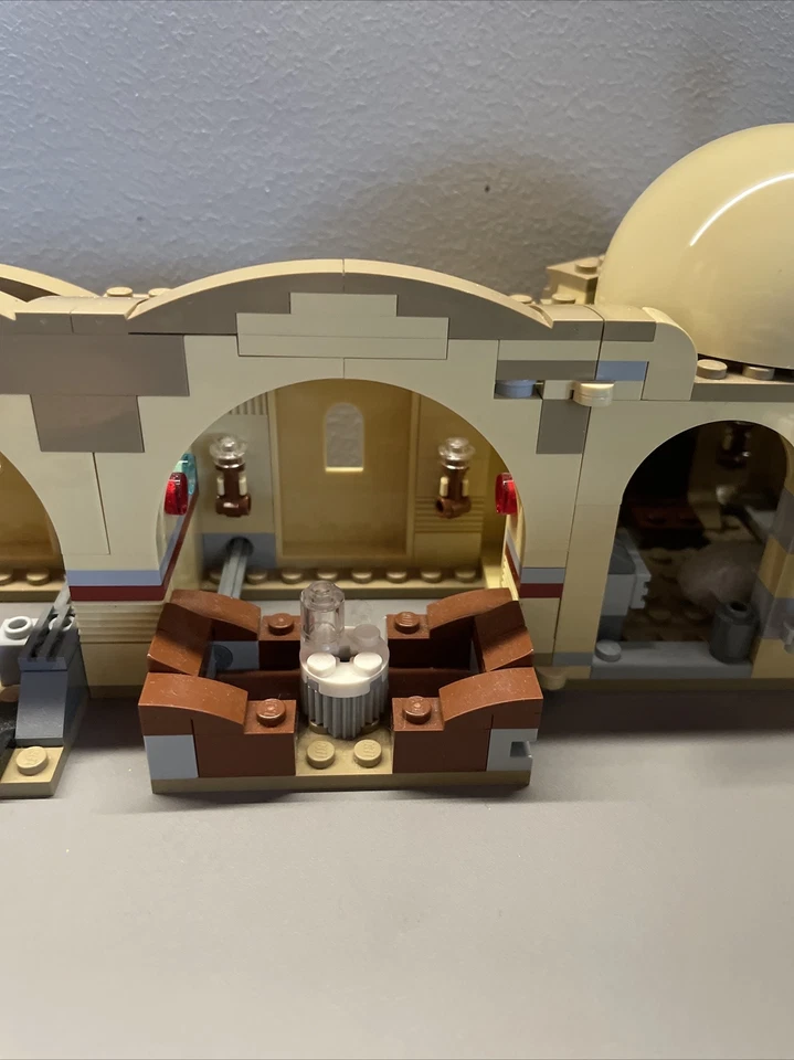 LEGO Star Wars 75052 Mos Eisley Cantina, foto 4 di 5