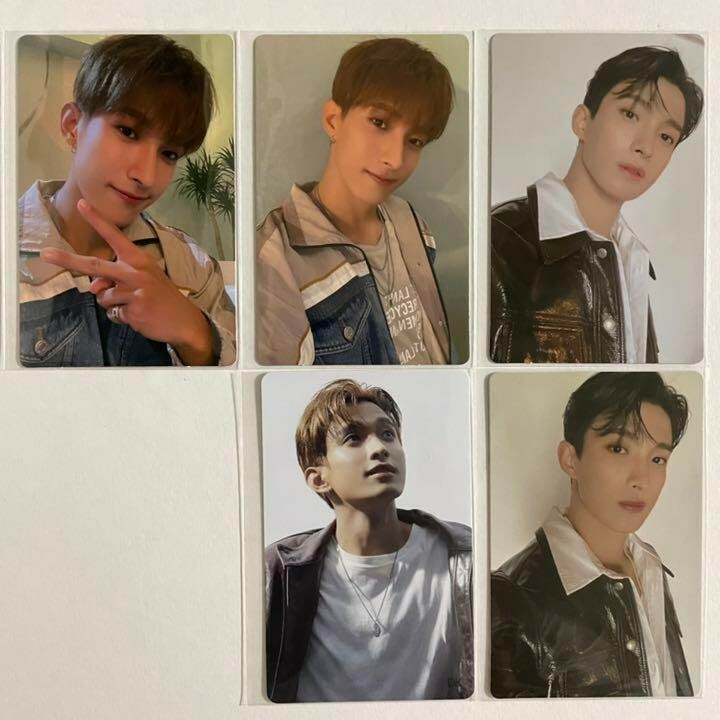 Seventeen Attacca Carat Ver. + HMV limited ver. Photo Card Seventeen Attacca Carat Ver. + HMV limited ver. Photo Card