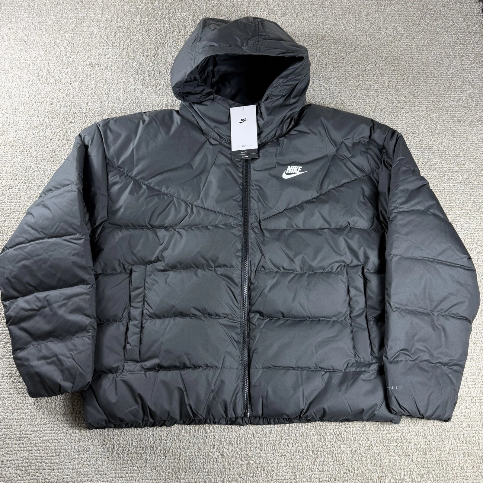 Nike Sportswear Storm-FIT Windrunner Down Hooded Jacket Women’s Size Medium