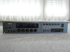 Yamaha A3000 Sampler + 32 MB RAM + Disketten ...