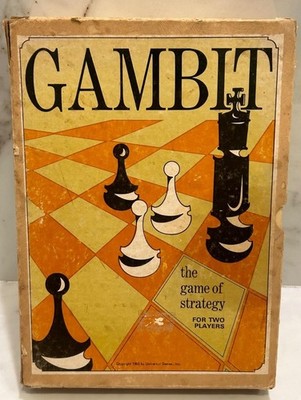 Vintage Gambit Game of Strategy by Universal Games 1965 Complete Board Game