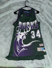 adidas Milwaukee Bucks Ray Allen #34 Hardwood Classics Jersey Green M