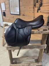 2012 Devoucoux Chiberta Monoflap Jump Saddle,...