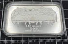 Silver 10 GRAM Bar .999 Fine Silver w/ Last Supper In Hard Plastic Case Capsule