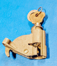Nos 1942 - 1948 Mercury Glove Box Locklatch Assy. With One 1 Key