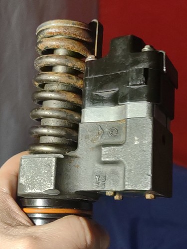 BOSCH 4935 DETROIT DIESEL 60 SERIES Y8 E5 FUEL INJECTOR R1196570 REMANNED RELIAB - Picture 17 of 19