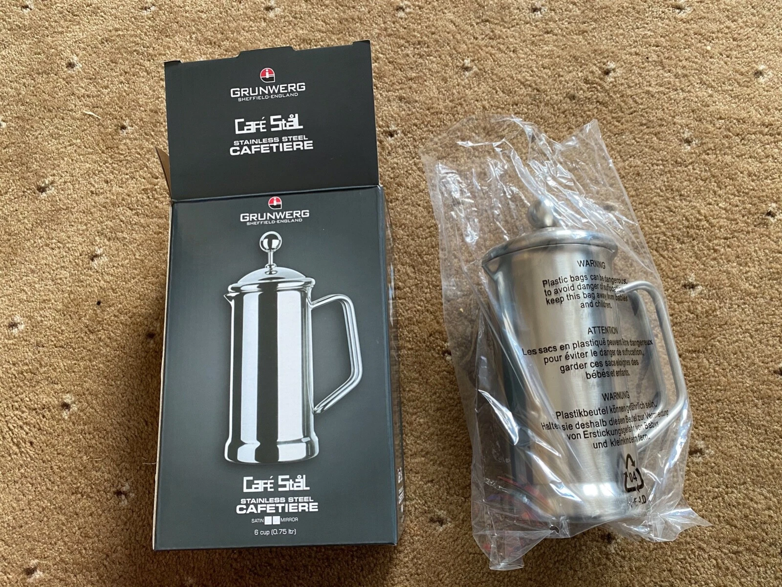 cafetiere stainless steel 6 cups NEW