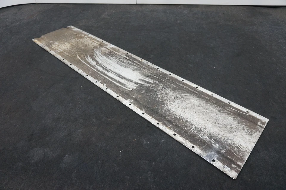 Center Undertray Skid Plate Shield 400825208 Lamborghini Gallardo Spyder 2008 - Image 2 of 4