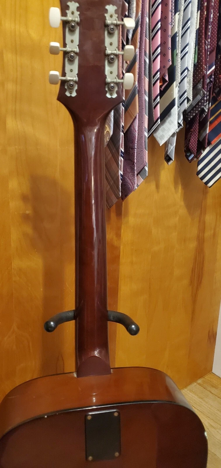 Picture 3 of 6