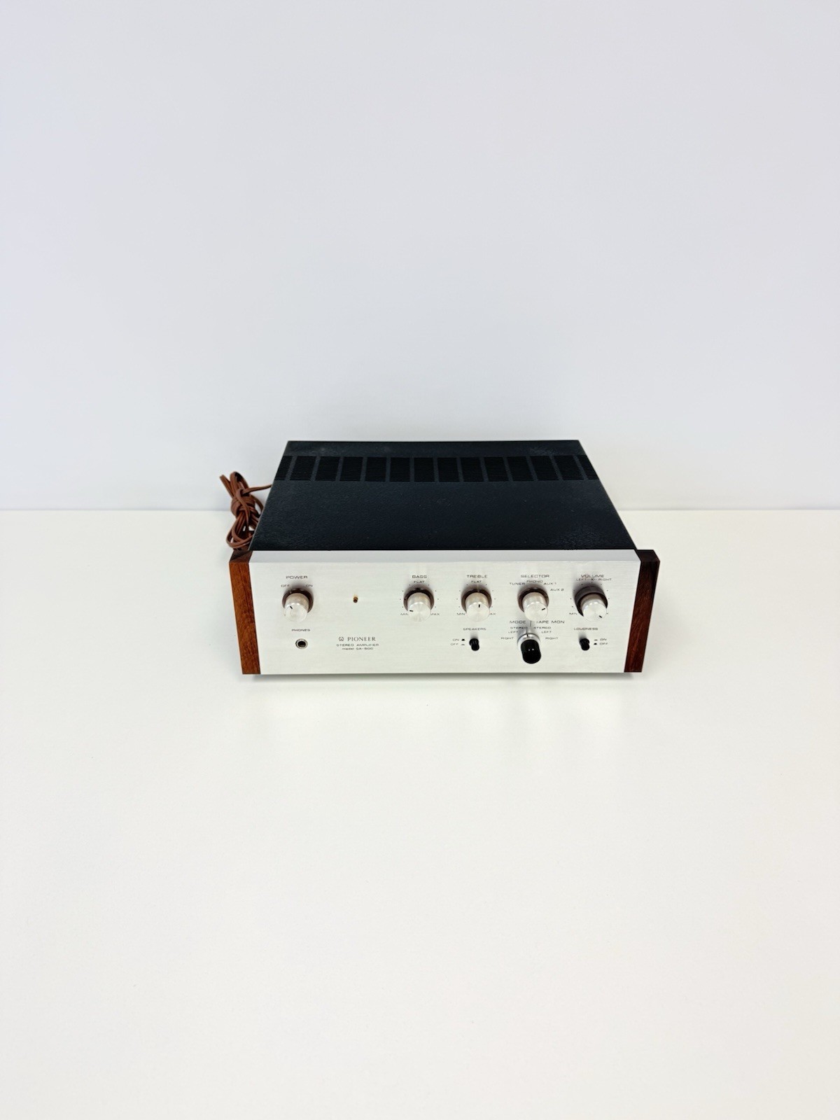 Vintage Pioneer SA-500 Stereo Amplifier - No Power Parts/Rep