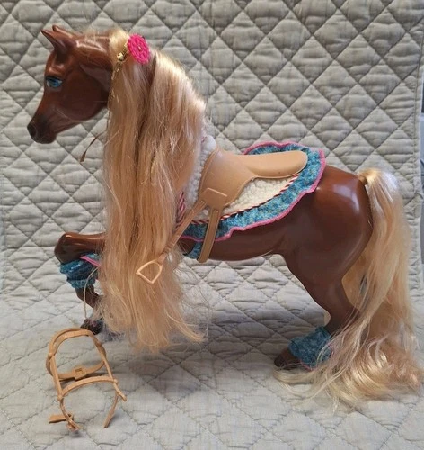 Vintage 1991 All American Barbie Star Stepper Horse with accessories