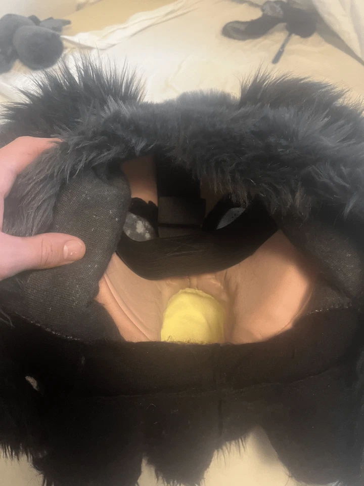 Cabeza de fursuit Bone Dog prefabricada por Soarin Saber Studios. Foto 4 de 4