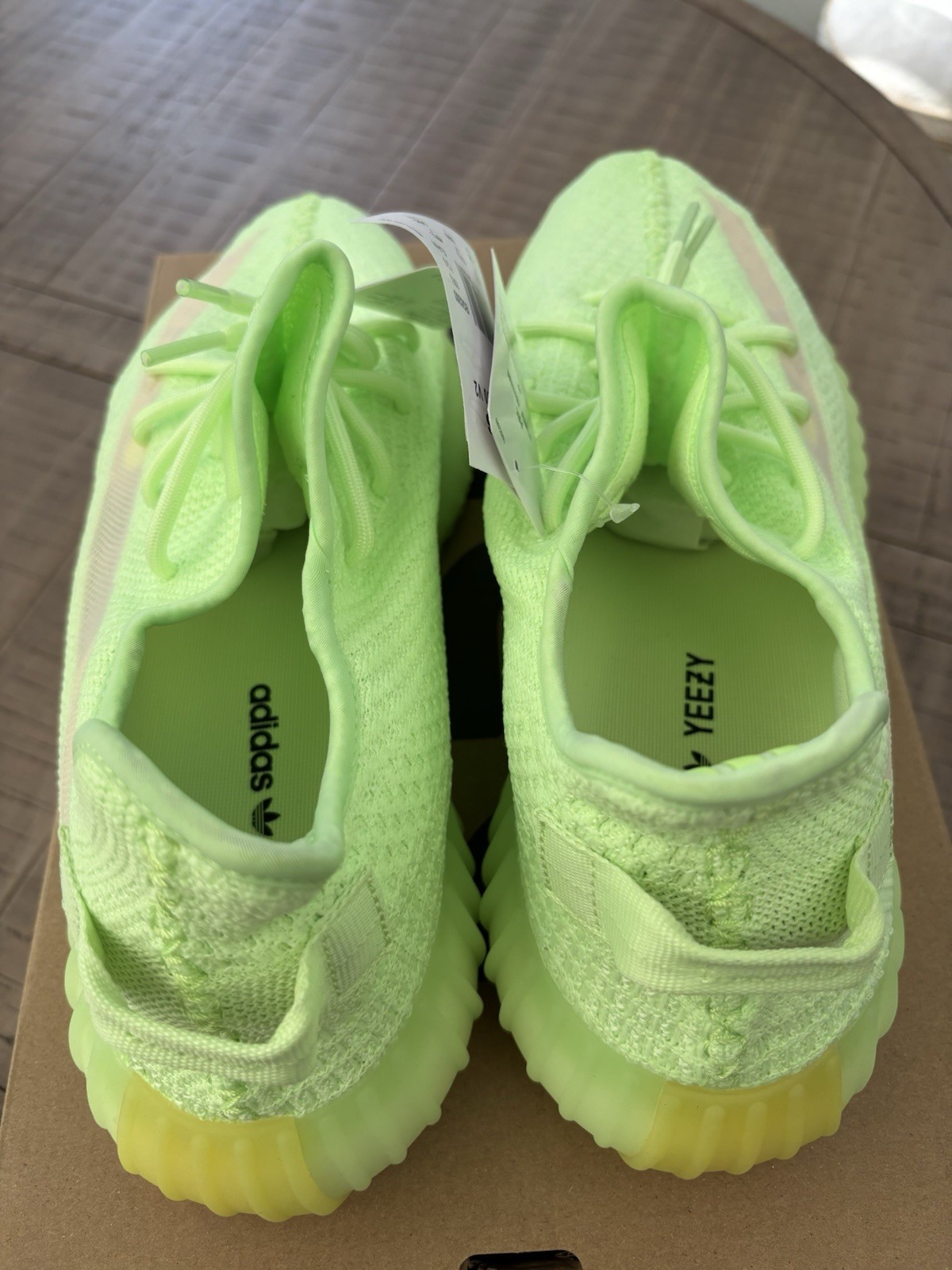 Adidas Yeezy Boost 350 V2 GID Glow UK 13.5 US 14 EG5293 Brand New image 3