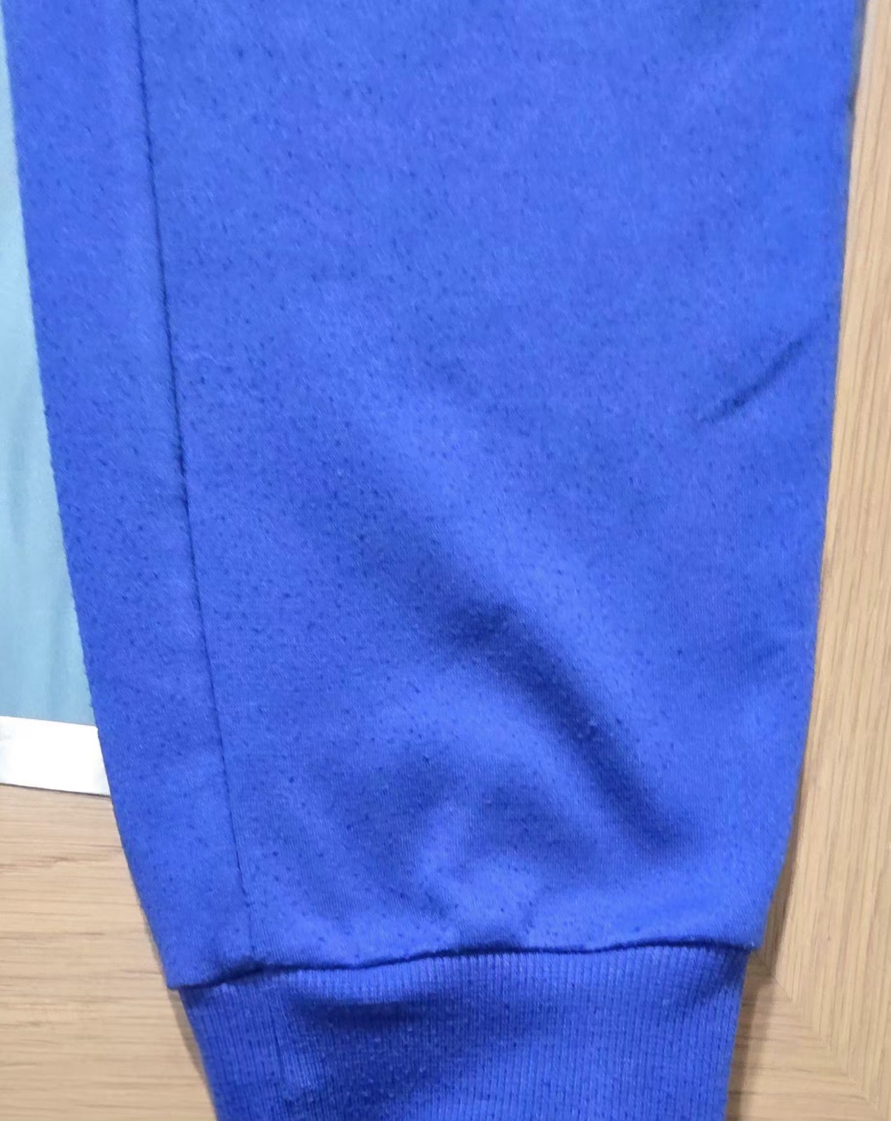 Picture 2 of 6