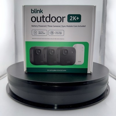 BLINK OUTDOOR 2K+ WIRELESS SECURITY CAMERA 3 CAMERA SYSTEM NEW